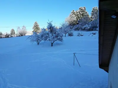 L'établissement Maison rénovée confortable, superbe vue, animaux admis - FR-1-589-161 en hiver