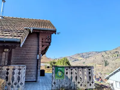 Vue générale sur la montagne ou vue sur la montagne depuis la maison de vacances