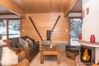 Coin salon dans l'établissement Chalet Charligustine - Gérardmer - 8p (4 étoiles)