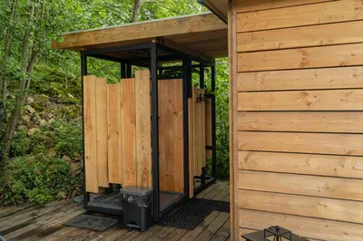Plan de l'établissement Le Moonloft insolite Tiny-House dans les arbres & 1 séance de sauna pour 2 avec vue panoramique
