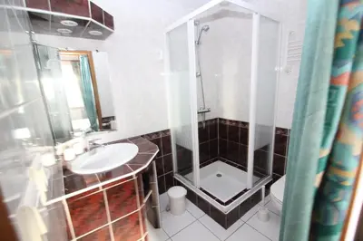 Salle de bains dans l'établissement Gîte Lion d'Or