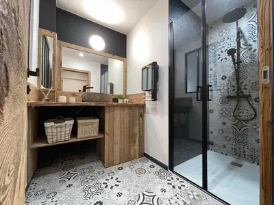 Salle de bains dans l'établissement Appartement tout confort haut de gamme en plein centre ville