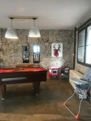 Tennis de table au sein de l'établissement Le Loft de l ancienne forge ou à proximité