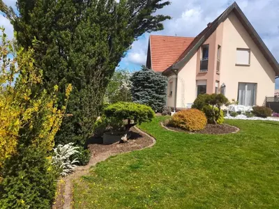 Jardin de l'établissement Villa kerangoues gîte 3 étoiles