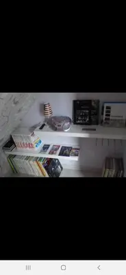 Bibliothèque dans l'appartement