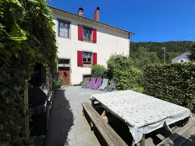 Jardin de l'établissement Gîte de charme jusqu'à 14 personnes, Proche du lac de Gérardmer