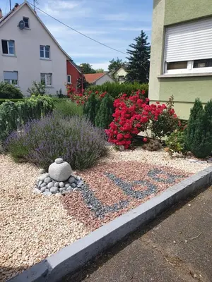 Jardin de l'établissement Sunny Suite by Leslodgespa - Studio moderne et coloré, proche de Bâle et de l'aéroport
