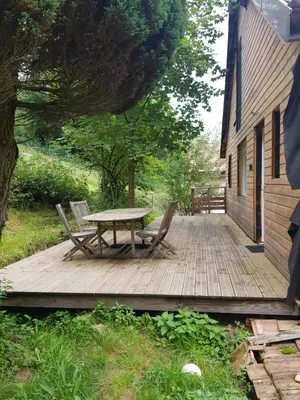 Jardin de l'établissement Appartement cosy calme à l'orée du bois