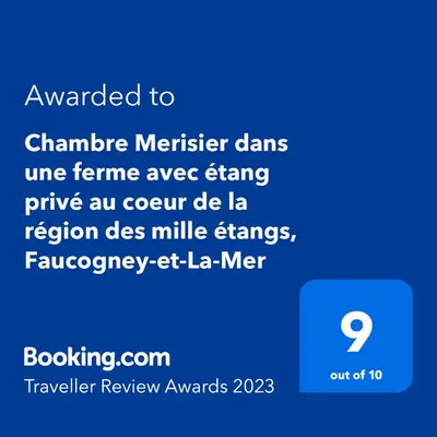 Certificat, récompense, panneau ou autre document affiché dans l'établissement 