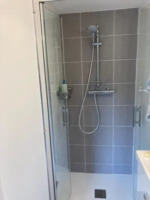 Salle de bains dans l'établissement Le Chalet dans la Nature