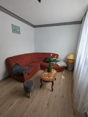 Coin salon dans l'établissement Gite 'chez Cocotte'