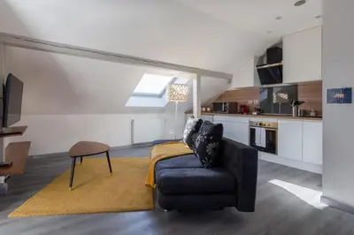 Cuisine ou kitchenette dans l'établissement Hearten - Mulhouse bnb