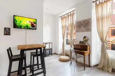 Télévision ou salle de divertissement dans l'établissement Travel Homes - The Invitation, Ideal Little Venice