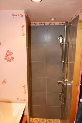 Salle de bains dans l'établissement La MARQUAIRERIE