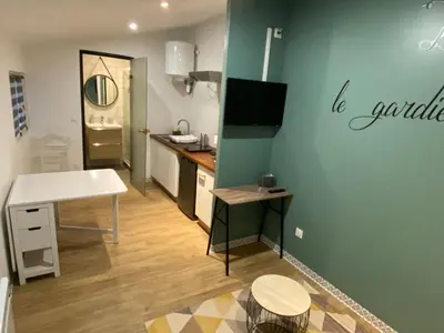 Plan de l'établissement LE PATIO Studio-Terrasse Montbeliard-Centre