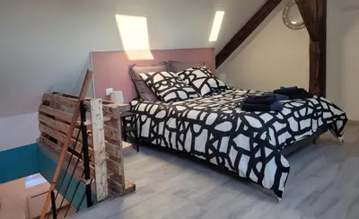 Un ou plusieurs lits dans un hébergement de l'établissement Cosis Colmar - 2 Chambres - 4 Pers - Duplex - Parking - Wifi