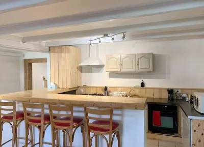 Cuisine ou kitchenette dans l'établissement Gîte de Juliana 4 personnes
