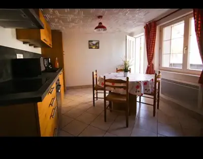 Cuisine ou kitchenette dans l'établissement gite du heidenberg
