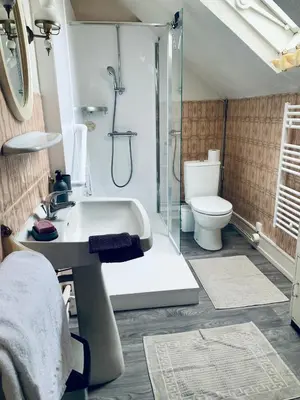 Salle de bains dans l'établissement Gîte de l’Allaine
