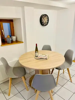 Boissons dans l'établissement LA RUELLE ALSACIENNE, Charme Alsacien et Confort Moderne