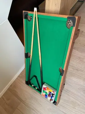 Billard dans l'établissement LOFT neuf avec bain jacuzzi et terrasse