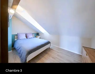 Un ou plusieurs lits dans un hébergement de l'établissement LOFT neuf avec bain jacuzzi et terrasse