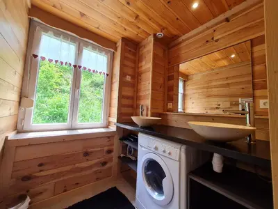 Plan de l'établissement Charmant appartement 85 m² près des pistes, terrasse et parking privé, équipements complets. - FR-1-589-410