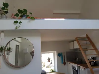 Cuisine ou kitchenette dans l'établissement Studio calme et lumineux avec terrasse