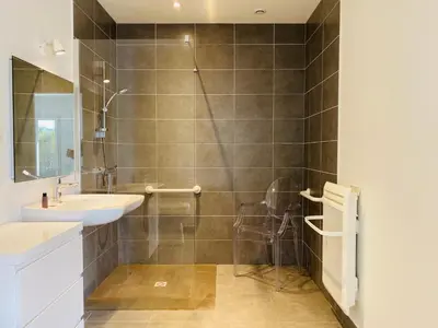 Salle de bains dans l'établissement Chalet Gentiane