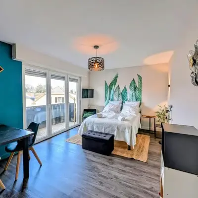 Studio 26 m2 à Mulhouse - Terrasse & Stationnement - Accès UHA & Tram