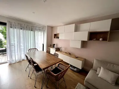Cuisine ou kitchenette dans l'établissement Chambre cosy, proche centre-ville et gare