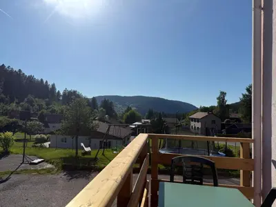 Vue générale sur la montagne ou vue sur la montagne depuis l'appartement