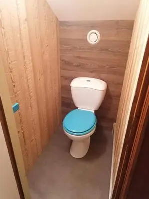 Salle de bains dans l'établissement Beau duplex à proximité du lac de Gérardmer avec place de parking