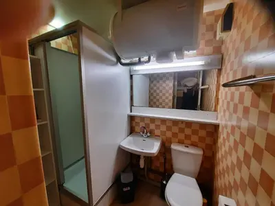 Salle de bains dans l'établissement Le lorrane