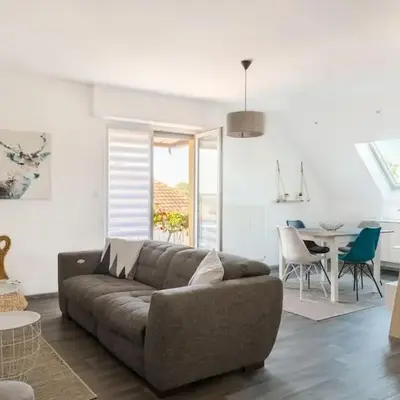 APPARTEMENT climatisé 70 m2