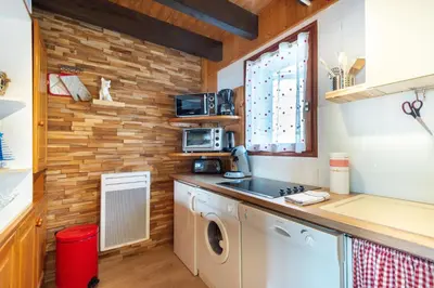 Cuisine ou kitchenette dans l'établissement Kioné - duplex avec terrasse