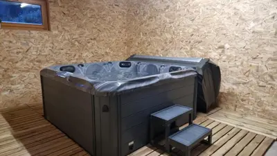 Plan de l'établissement Les Randogodilleurs avec Jacuzzi à 2kms des pistes et 350m du Théatre du Peuple !