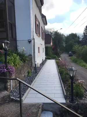 Jardin de l'établissement Gîte Monts et Merveilles