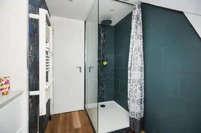 Salle de bains dans l'établissement Appartement Ezean belfort ville