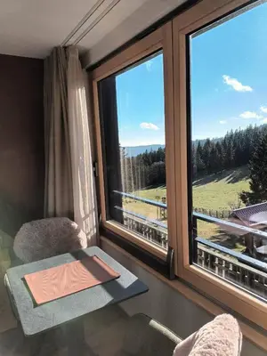 Balcon ou terrasse dans l'établissement Terre de Sapins