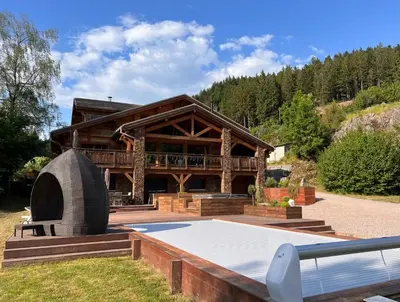 Vue générale sur la montagne ou vue sur la montagne depuis l'appartement