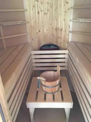 Plan de l'établissement Chalet 2 personnes avec jacuzzi privatif et piscine saisonnière partagée