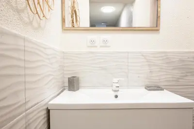 Salle de bains dans l'établissement Mulhouse by Hardt