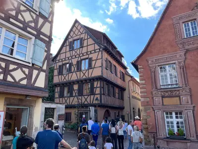 Clients de l'établissement Rive Petite Venise Appartement Luxe - Centre Ville Colmar - Clim, Ascenseur & possibilité Parking