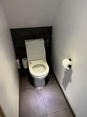 Salle de bains dans l'établissement Les hirondelles