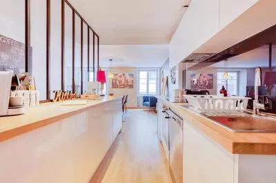 Cuisine ou kitchenette dans l'établissement Maison de l'Arsenal
